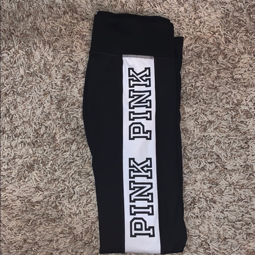 VS Pink ultimate leggings